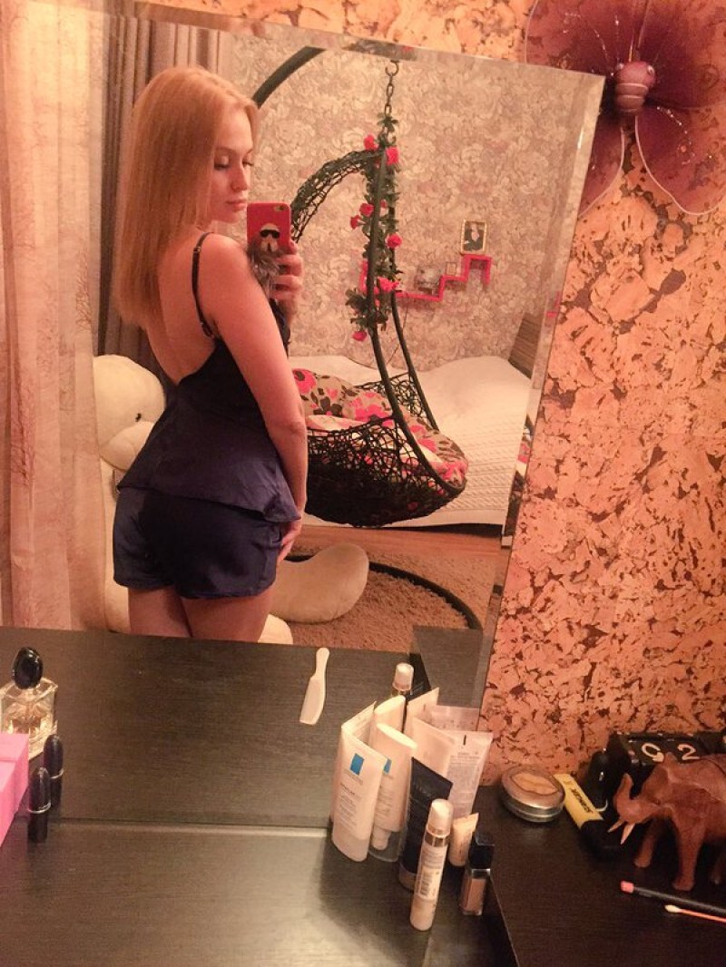 Проститутка Питера Тамара с 3 размером груди предлагает интим услуги у метро Проспект Большевиков  +7(981)002-14-54 - фото 2