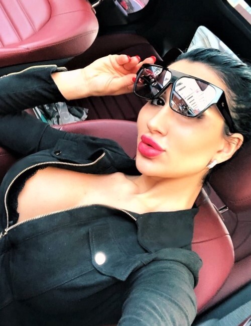 Проститутка Питера Настя с 2 размером груди предлагает интим услуги у метро Владимирская  +7(981)155-42-85 