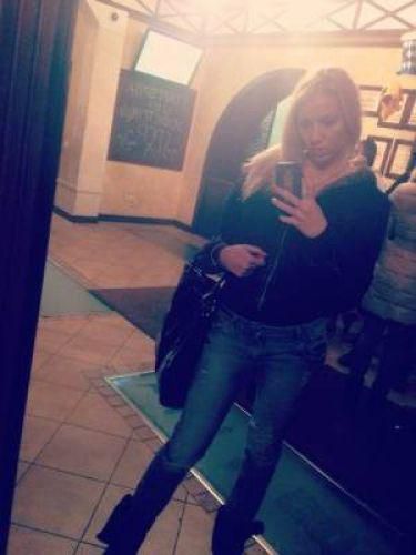 Проститутка Питера Каролина с 3 размером груди предлагает интим услуги у метро Старая Деревня  +7(931)366-28-01 - фото 5